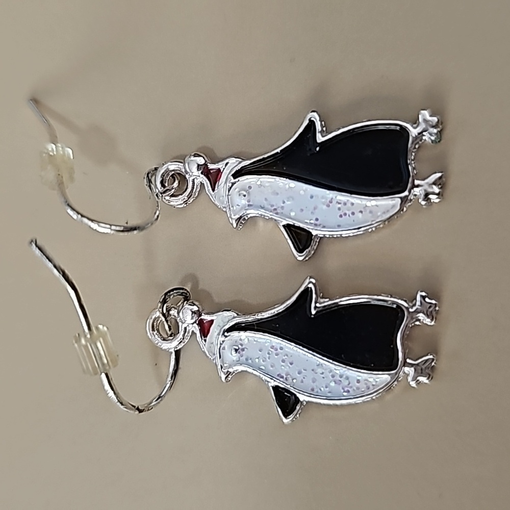 Penguin 🐧 Earrings